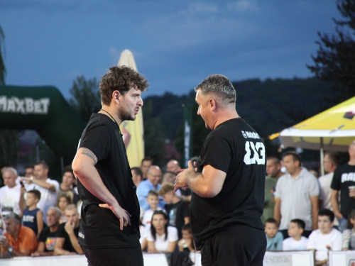 FOTO: 'Vlasenica IN Domić' pobjednik 22. Streetball Rama - Davor Ivančić Dačo