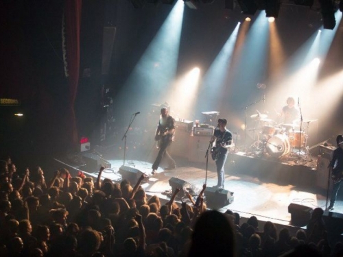 VIDEO: Trenutak kada je u prepunoj dvorani Bataclan nastao pakao