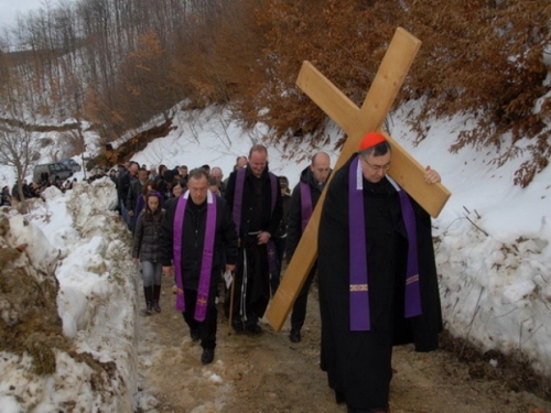 Foto: Križni put u župi Uzdol