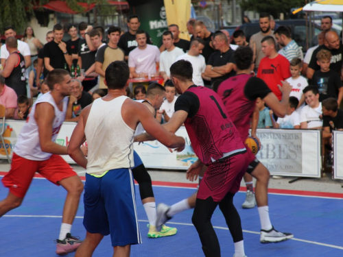 FOTO: 'Vlasenica IN Domić' pobjednik 22. Streetball Rama - Davor Ivančić Dačo