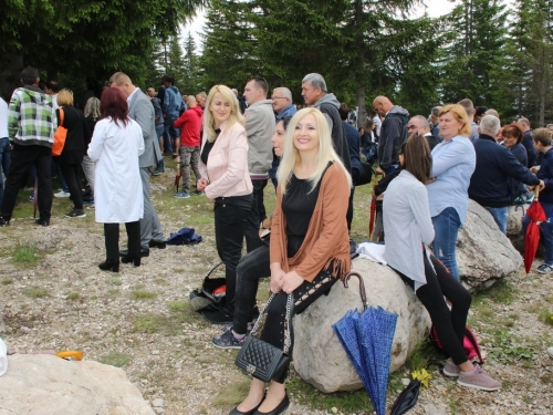 FOTO/VIDEO: Tisuće vjernika na Kedžari proslavilo ''Divin dan''