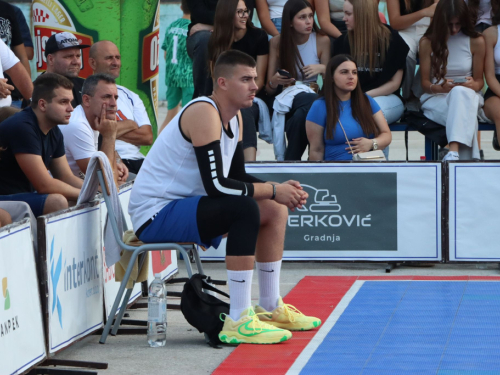 FOTO/VIDEO: Druga večer Streetball turnira u Prozoru