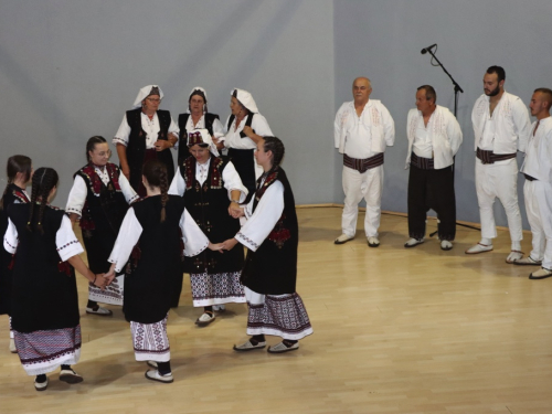 FOTO: 3. večer folklora u Prozoru - ''Običaje svoje zaboravit neću''