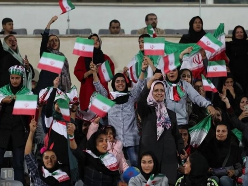 Iranke prvi put nakon revolucije smiju na stadion