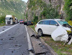Detalji nesreće u Salakovcu - Vozač Škode izgubio kontrolu nad vozilom