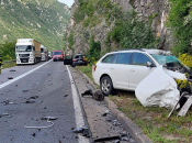 Detalji nesreće u Salakovcu - Vozač Škode izgubio kontrolu nad vozilom