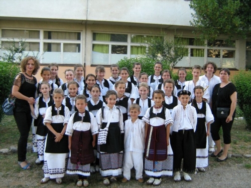 FOTO: HKUD „Rama“ na IV. smotri dječjeg folklora u Rodoču