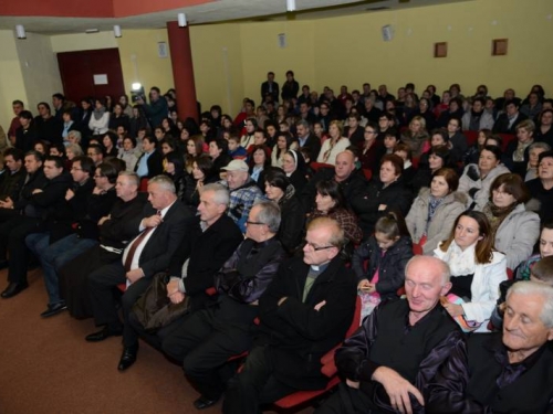 FOTO: Održan Božićni koncert ramskih župa