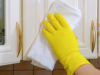 Sjajan kućni trik za čišćenje prljavih i masnih kuhinjskih ormarića u jednom potezu