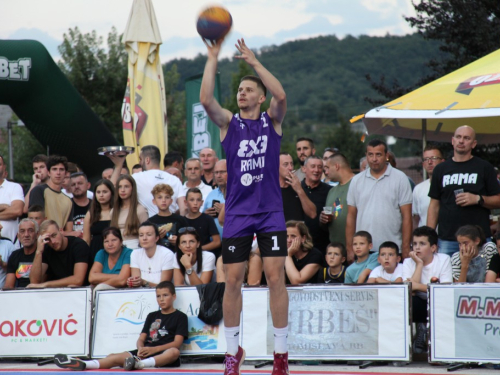 FOTO: 'Vlasenica IN Domić' pobjednik 22. Streetball Rama - Davor Ivančić Dačo