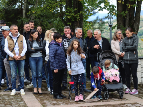 FOTO: Obilježena 31. obljetnica stradanja Hrvata na Uzdolu