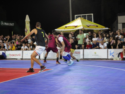 FOTO: 'Vlasenica IN Domić' pobjednik 22. Streetball Rama - Davor Ivančić Dačo