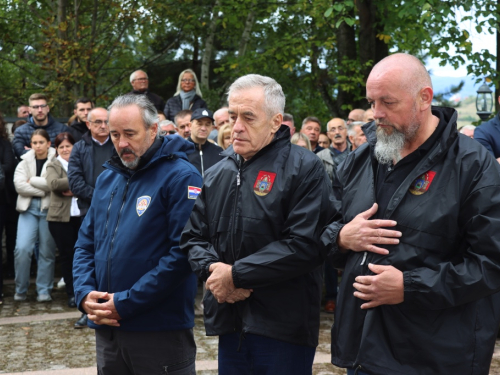 FOTO: Obilježena 31. obljetnica stradanja Hrvata na Uzdolu