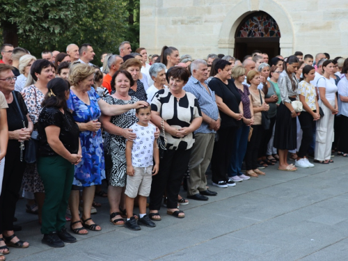 FOTO/VIDEO: Misa Uočnica na Šćitu - Velika Gospa 2024.