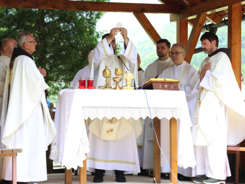 FOTO: U Doljanima svečano proslavljen sv. Ilija