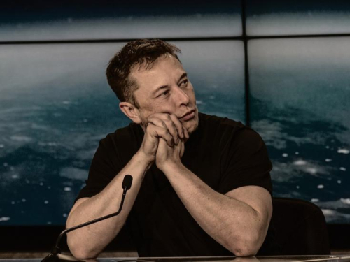 Elon Musk - Električari i vodoinstalateri važniji su od političkih znanstvenika