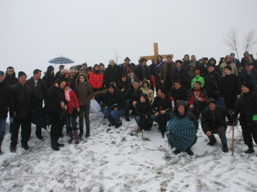 FOTO: Put križa - Druga korizmena nedjelja na Uzdolu