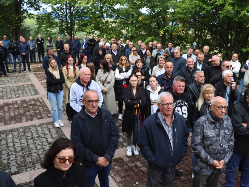 FOTO: Obilježena 31. obljetnica stradanja Hrvata na Uzdolu