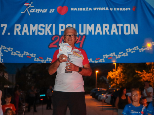 FOTO: 7. Ramski polumaraton - oboren rekord staze