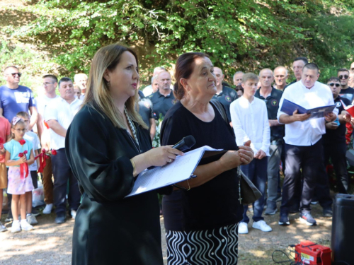 FOTO: Na Pomenu obilježena 31. obljetnica stradanja hrvatskih branitelja