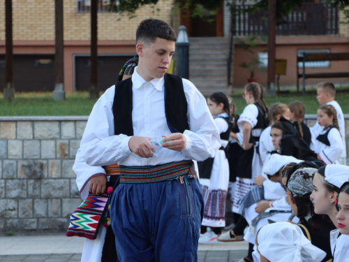 FOTO: 3. večer folklora u Prozoru - ''Običaje svoje zaboravit neću''