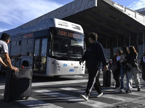 Veliki broj mladih napušta Italiju: ''Ne želim brinuti imam li 15 eura za kupovinu''