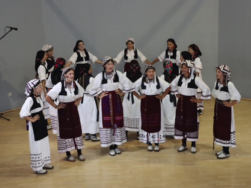 FOTO: 3. večer folklora u Prozoru - ''Običaje svoje zaboravit neću''