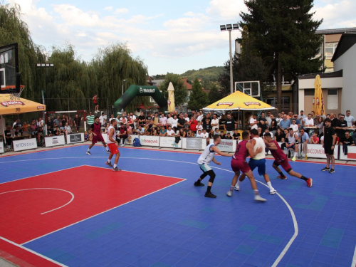 FOTO: 'Vlasenica IN Domić' pobjednik 22. Streetball Rama - Davor Ivančić Dačo