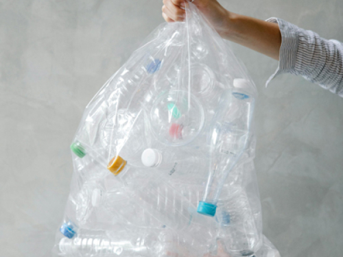 Ne bacajte plastične boce jer su vrlo korisne u kućanstvu