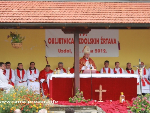 Foto/video: 19. obljetnica Uzdolskih žrtava