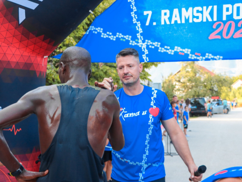 FOTO: 7. Ramski polumaraton - oboren rekord staze