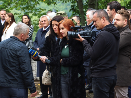 FOTO: Obilježena 31. obljetnica stradanja Hrvata na Uzdolu