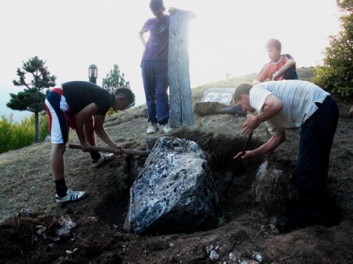 Ekskluzivno: Na brdu Gračac otkrivena građevina stara preko 4000 godina