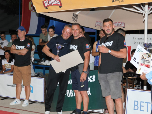 FOTO: 'Vlasenica IN Domić' pobjednik 22. Streetball Rama - Davor Ivančić Dačo