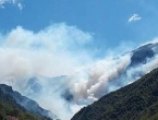 Vatra Kod Jablanice prijeti brani i putu