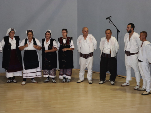 FOTO: 3. večer folklora u Prozoru - ''Običaje svoje zaboravit neću''