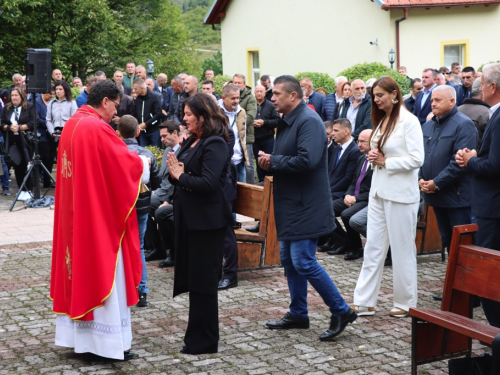 FOTO: Obilježena 31. obljetnica stradanja Hrvata na Uzdolu