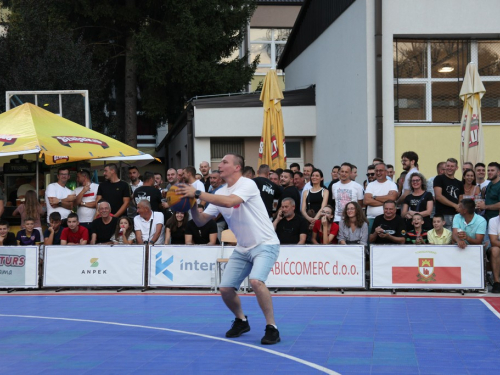 FOTO: 'Vlasenica IN Domić' pobjednik 22. Streetball Rama - Davor Ivančić Dačo