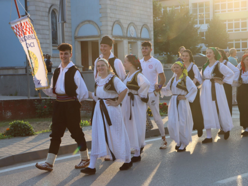 FOTO: 3. večer folklora u Prozoru - ''Običaje svoje zaboravit neću''