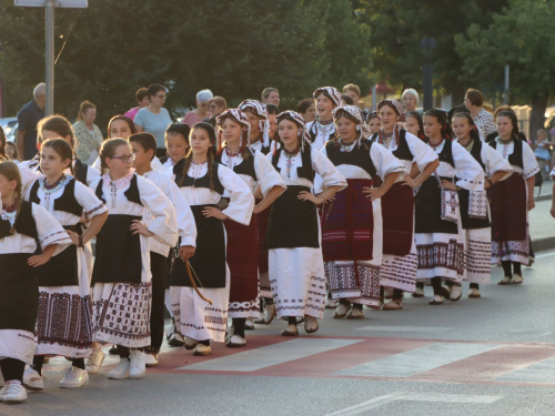 FOTO: 3. večer folklora u Prozoru - ''Običaje svoje zaboravit neću''